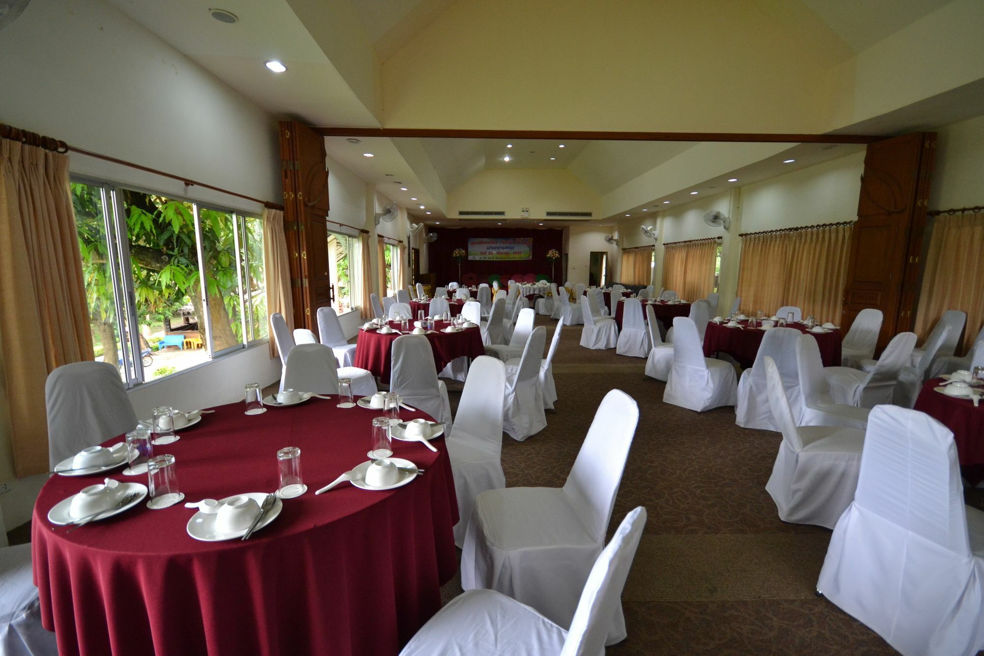 Touch Star Resort - Doi Inthanon Chom Thong Buitenkant foto